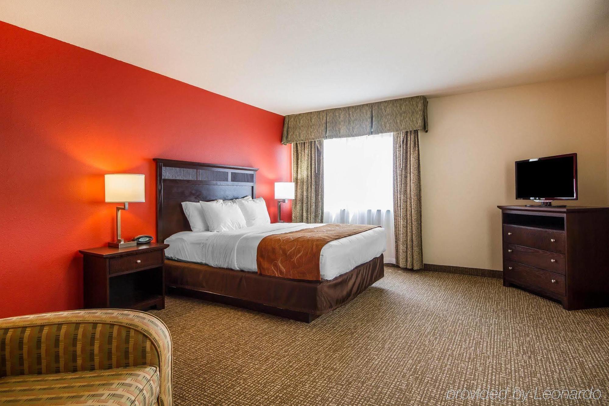 Comfort Suites Johnson Creek Conference Center Eksteriør bilde